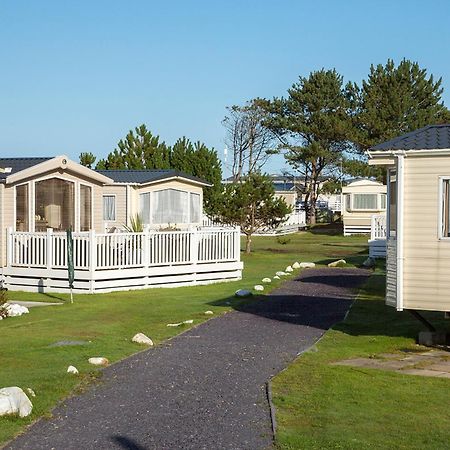 Barmouth Bay Holiday Park Llanddwywe Экстерьер фото