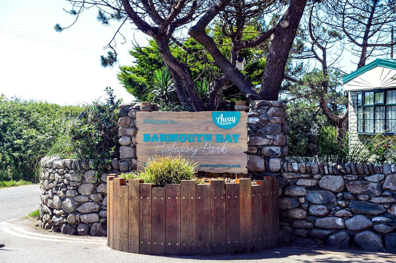 Barmouth Bay Holiday Park Llanddwywe Экстерьер фото